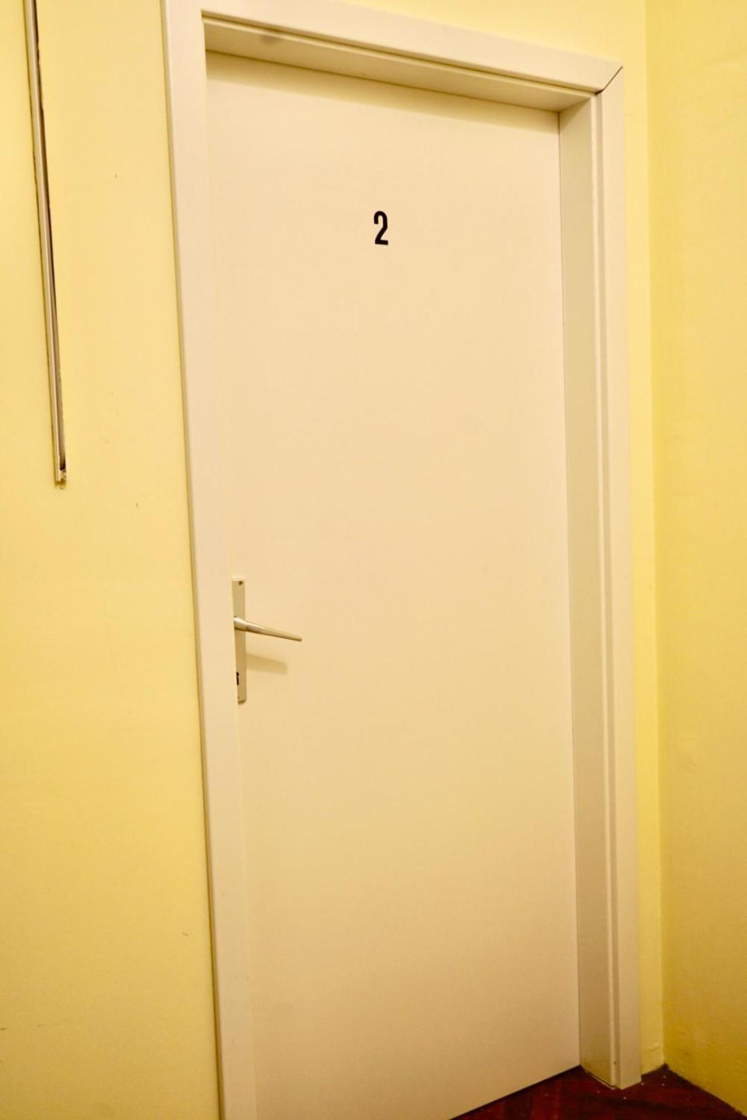 U6 Schoepfwerk Home 5 فيينا المظهر الخارجي الصورة